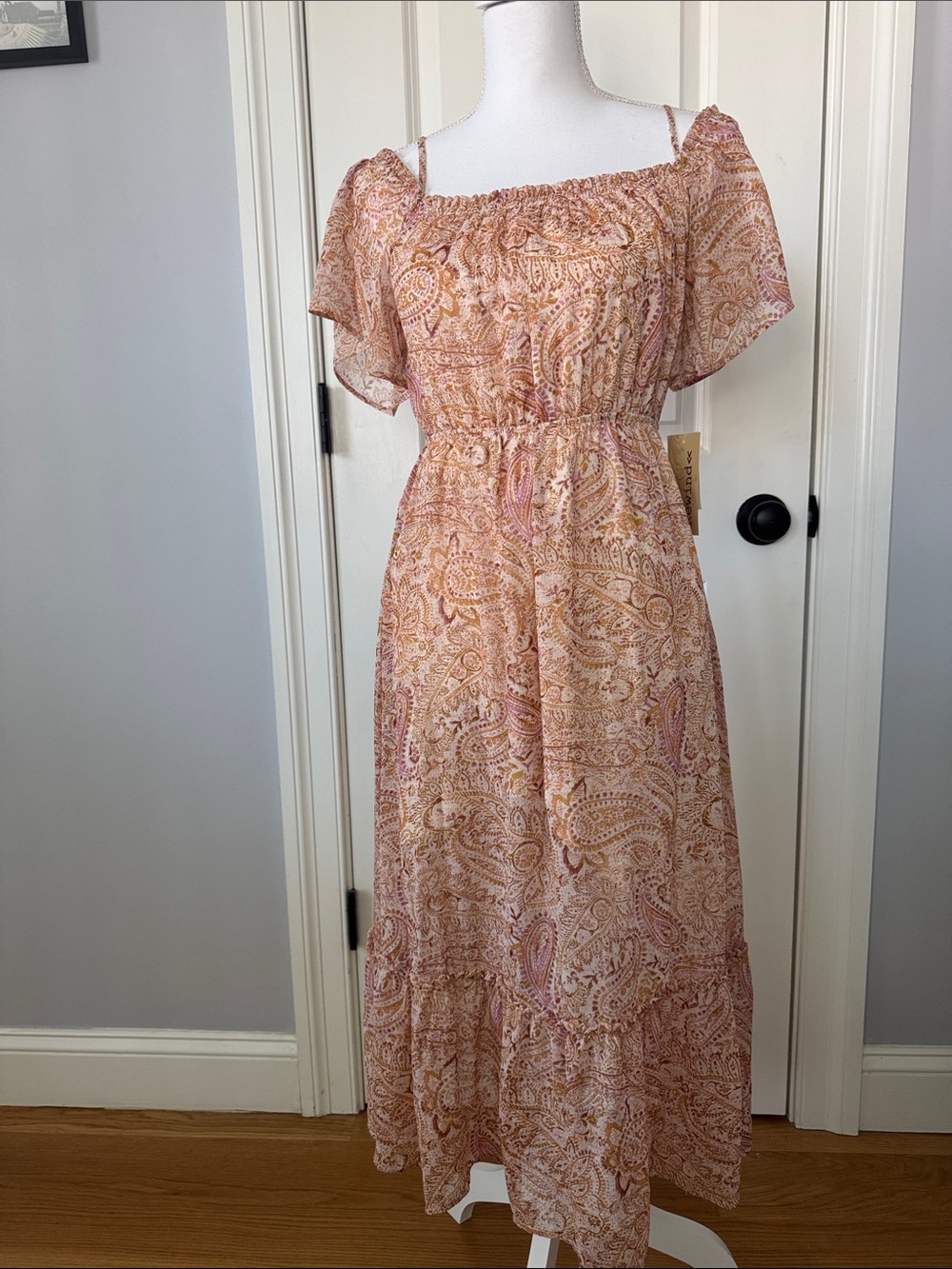 Women’s Pink Paisley Off-Shoulder Maxi Dress